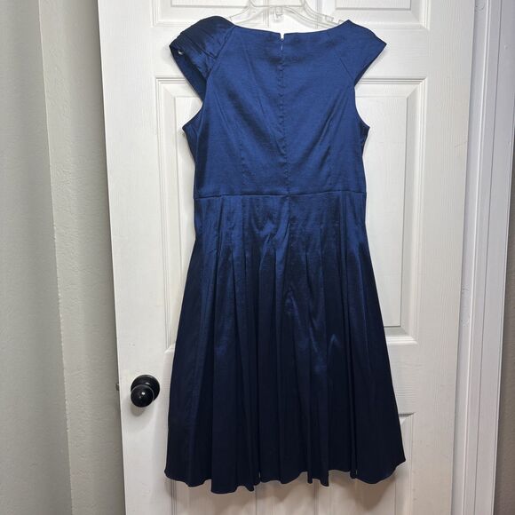 Jessica Howard Evenings Women’s Size 12 Navy Blue Satin Pleated Cocktail Dress - Picture 6 of 10